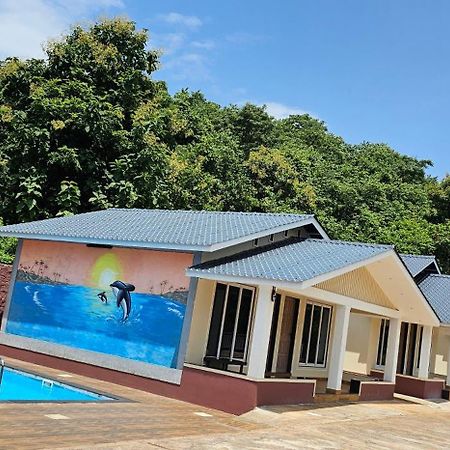 Guhāgar Nisarg Resort מראה חיצוני תמונה