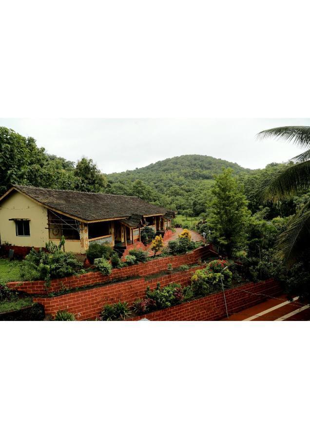 Guhāgar Nisarg Resort מראה חיצוני תמונה